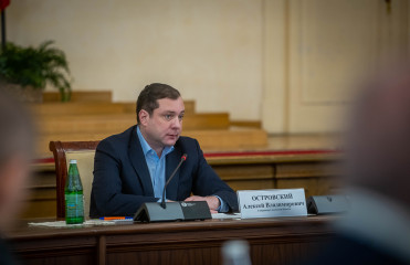 губернатор Алексей Островский принял участие в работе заседания Общественной палаты Смоленской области - фото - 1